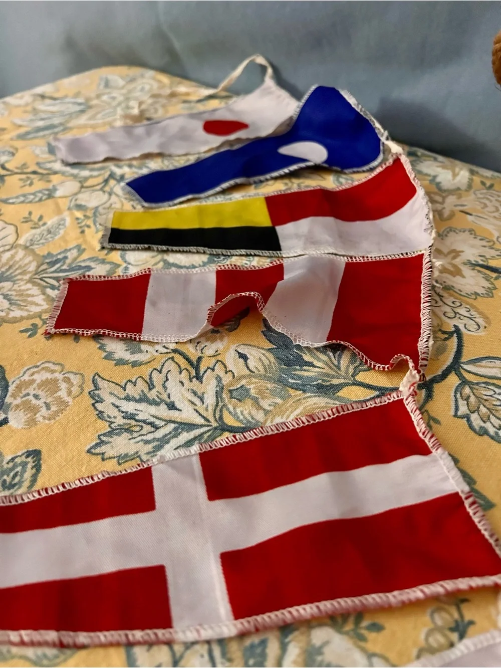 Titanic Themed Display Mirror & Nautical Flags Bundle